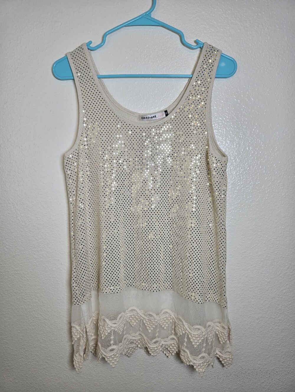 NEW Origami by Vivien Tank Top Medium Tunic Sparkle Lace Trim Sleeveless Blouse
